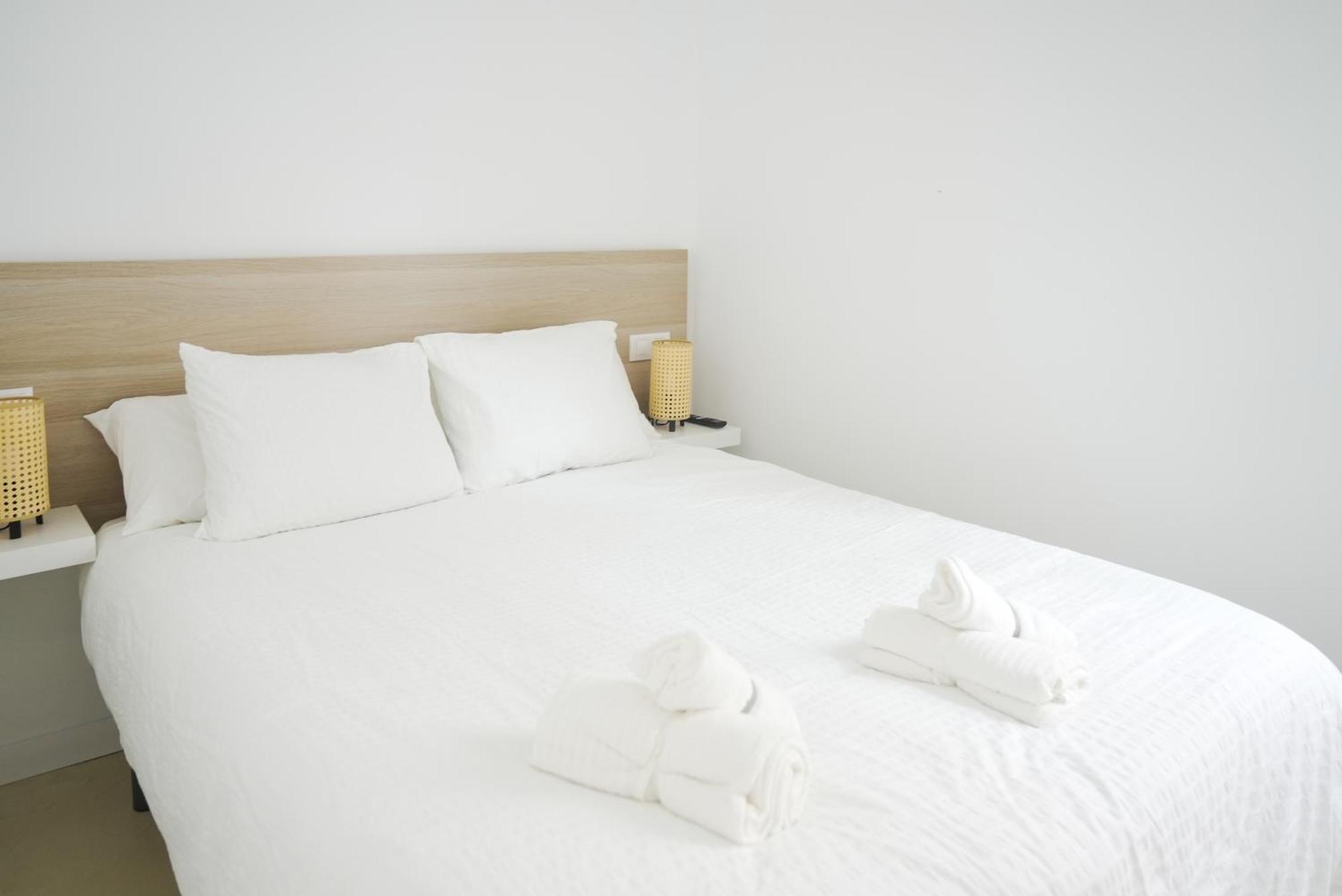 Apartamento Centrico La Merced - Free Parking & Free Gym Málaga Esterno foto