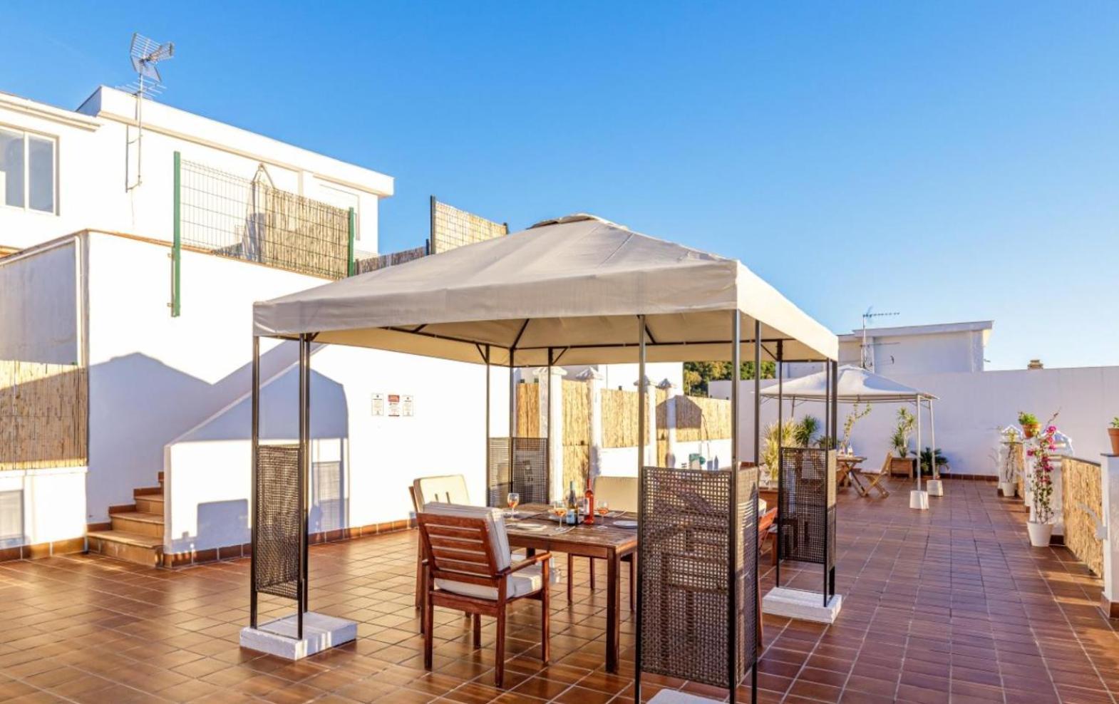 Apartamento Centrico La Merced - Free Parking & Free Gym Málaga Esterno foto