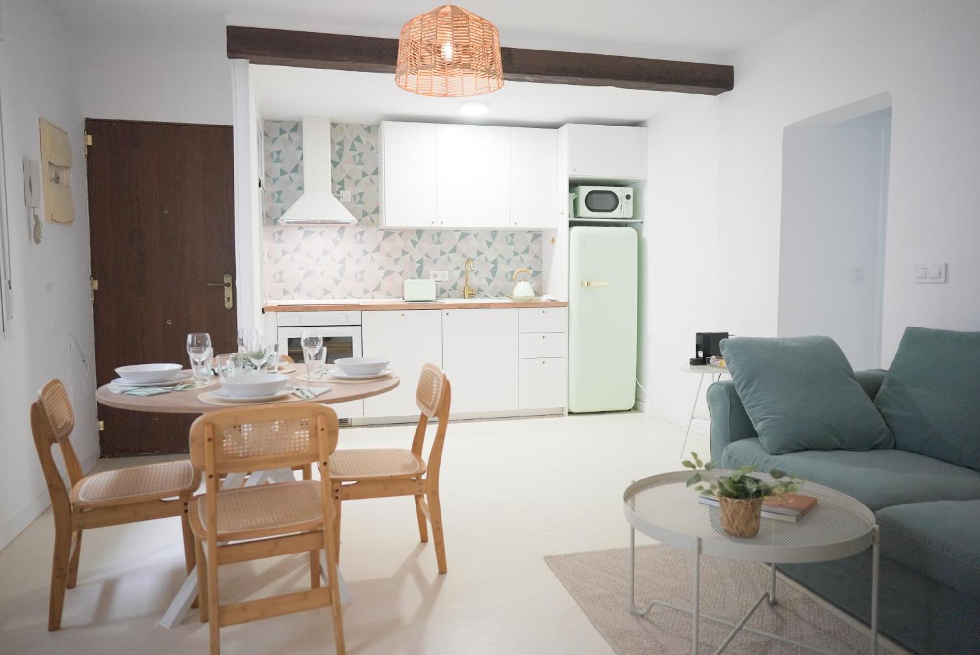 Apartamento Centrico La Merced - Free Parking & Free Gym Málaga Esterno foto