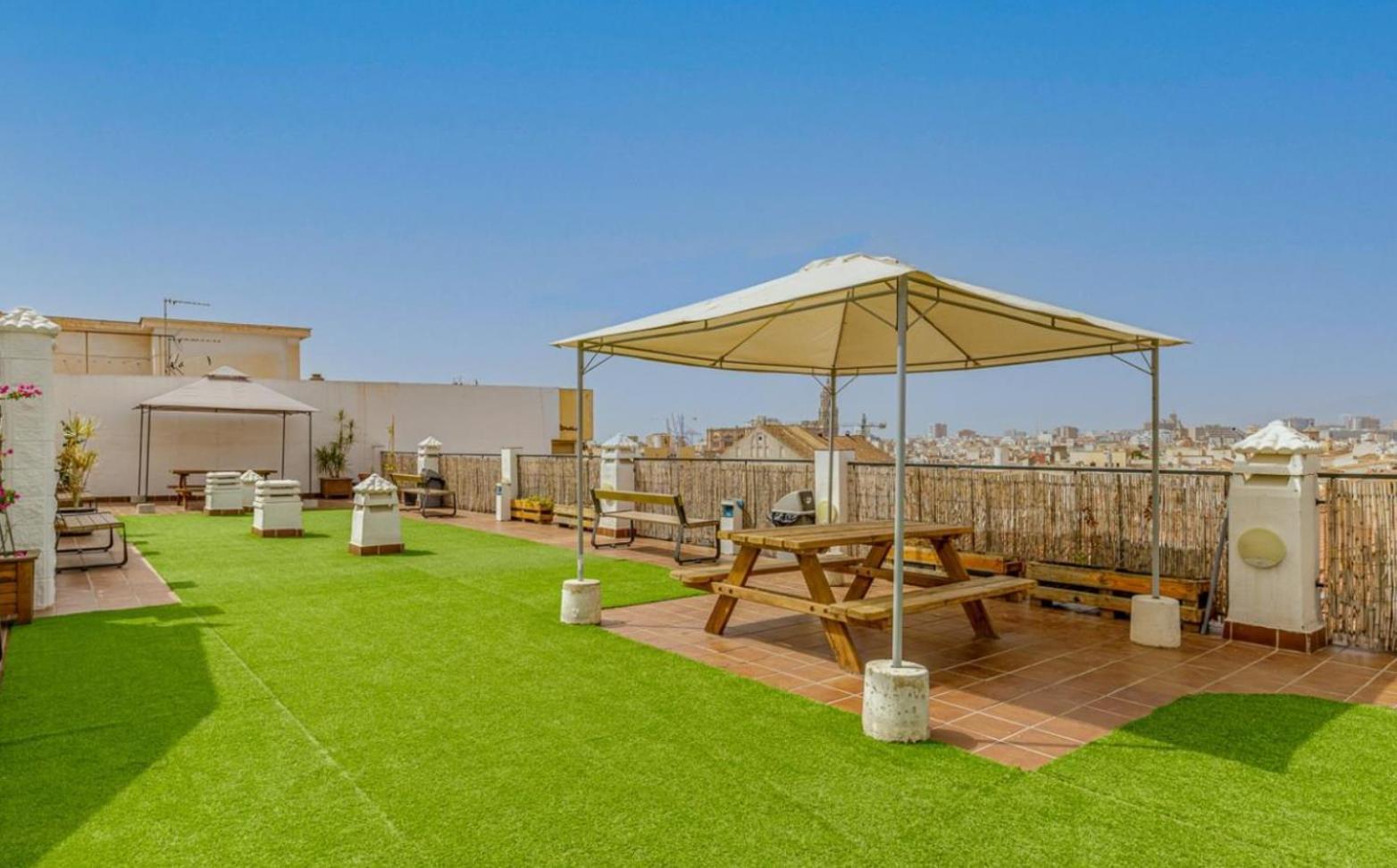 Apartamento Centrico La Merced - Free Parking & Free Gym Málaga Esterno foto
