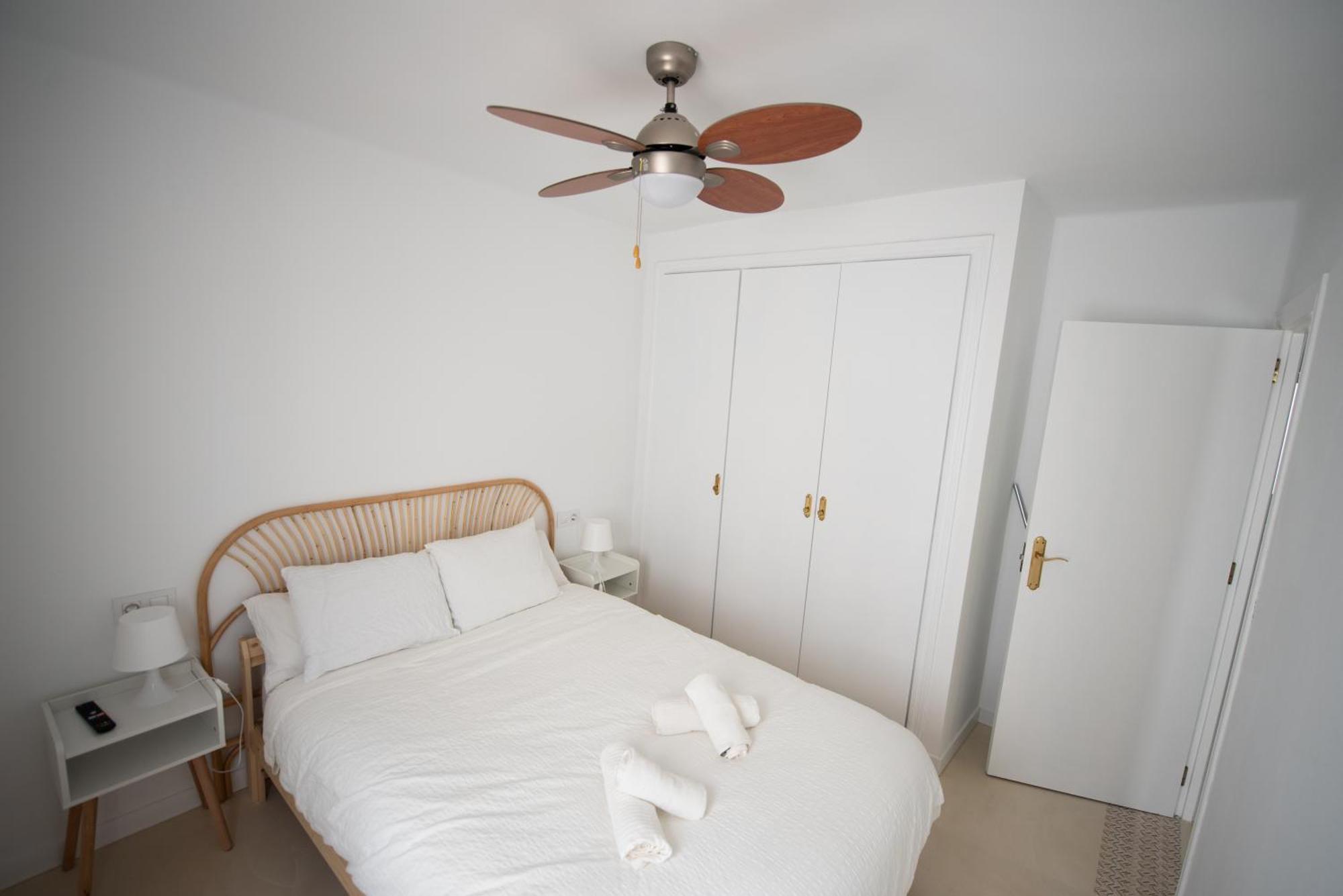 Apartamento Centrico La Merced - Free Parking & Free Gym Málaga Esterno foto