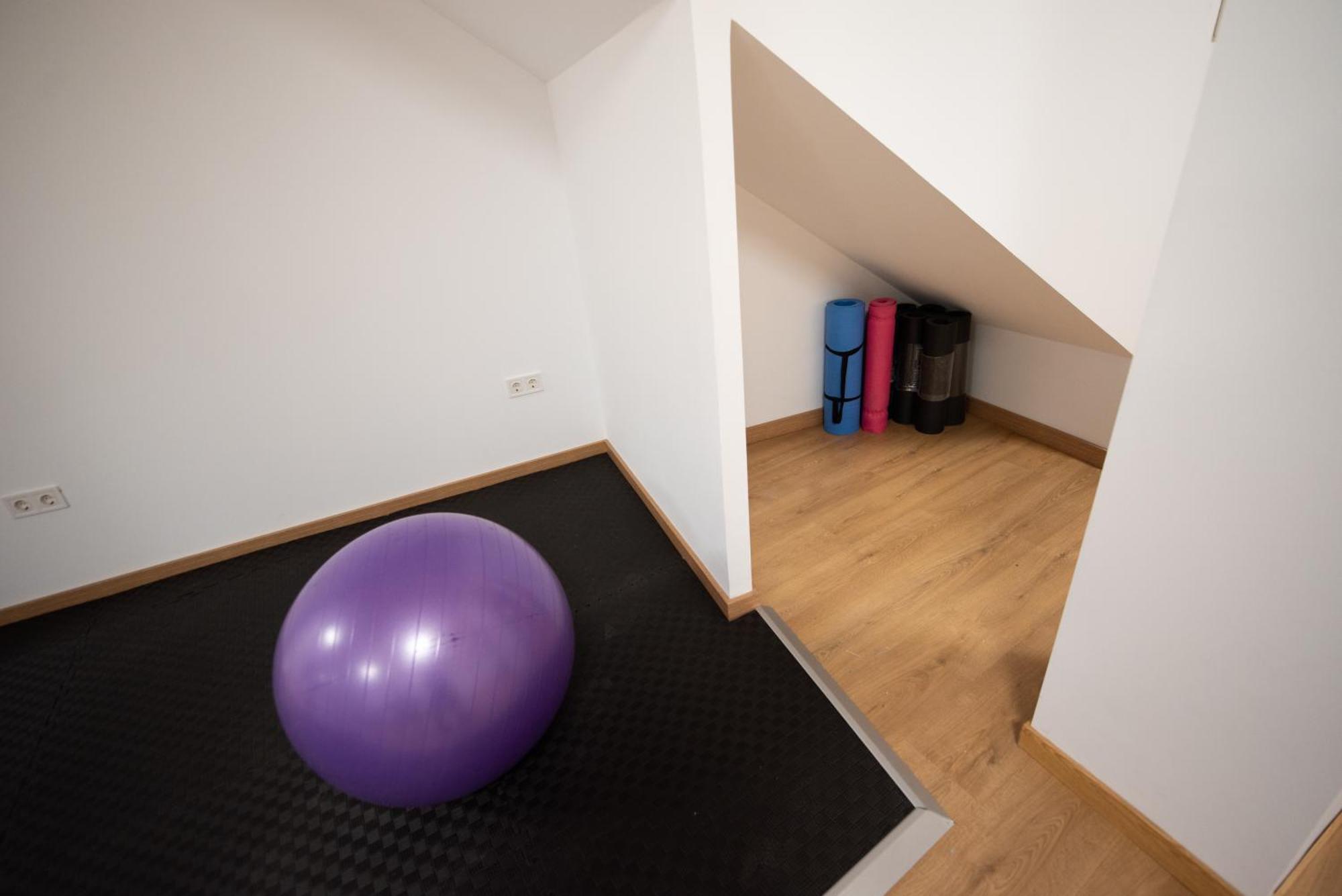 Apartamento Centrico La Merced - Free Parking & Free Gym Málaga Esterno foto