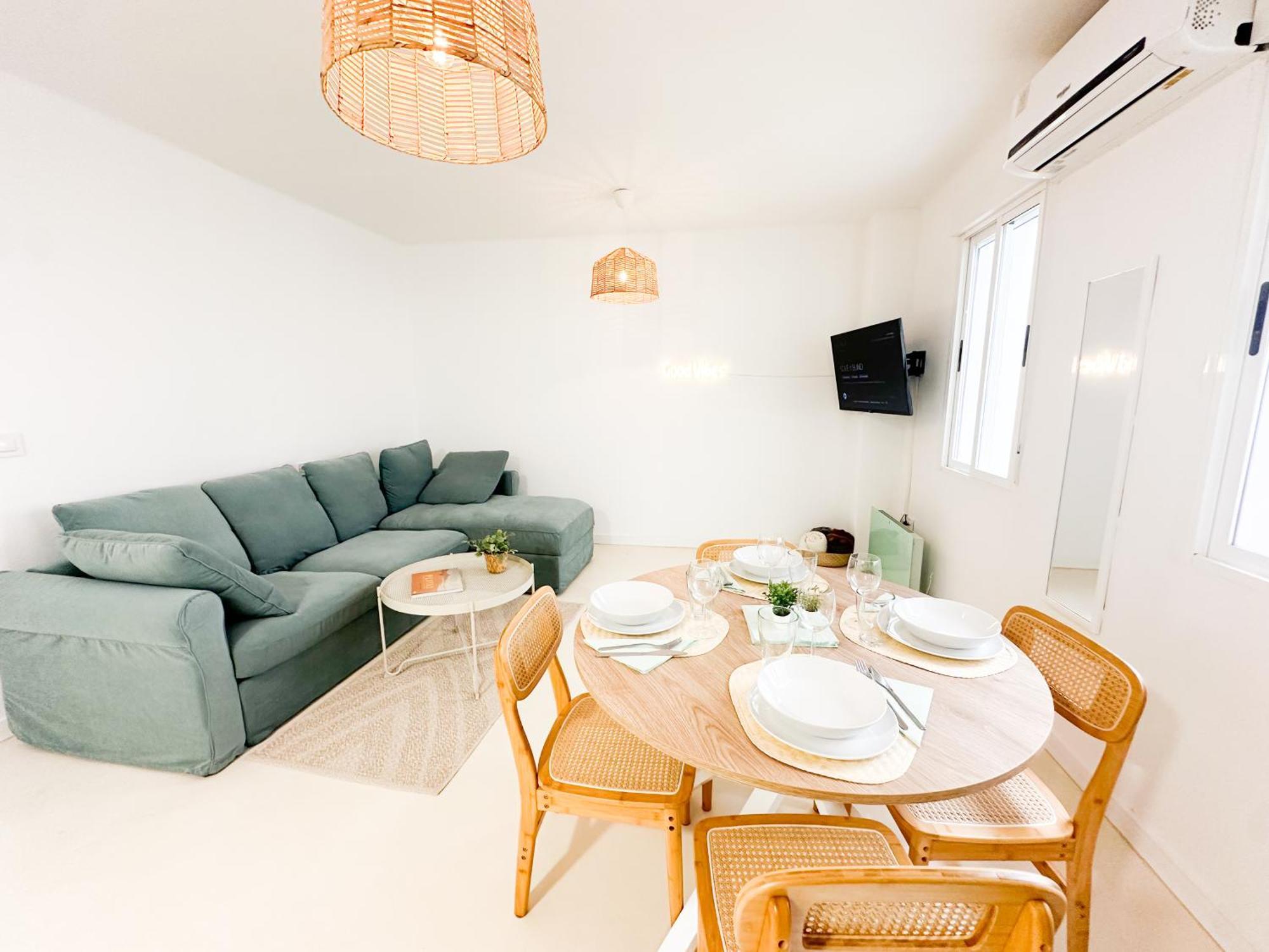 Apartamento Centrico La Merced - Free Parking & Free Gym Málaga Esterno foto
