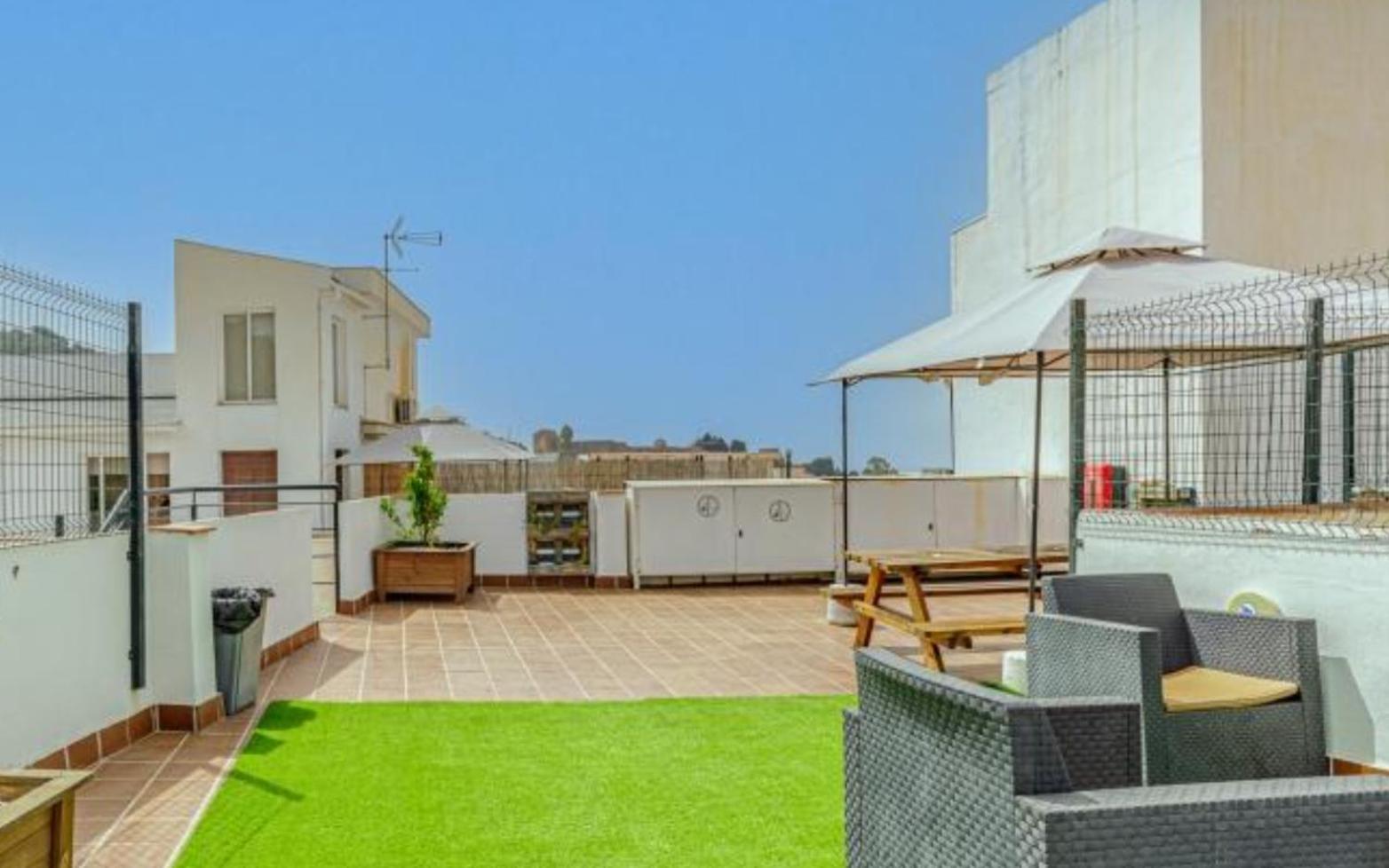 Apartamento Centrico La Merced - Free Parking & Free Gym Málaga Esterno foto